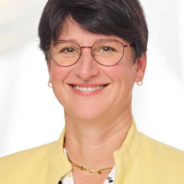 Portrait Jana Horn-zugeschnitten